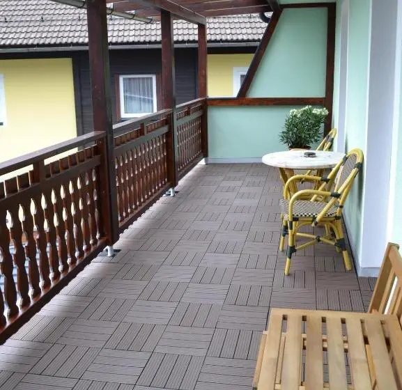 スタンダード5人部屋, Gasthof Pension Schweiger Jagawirt