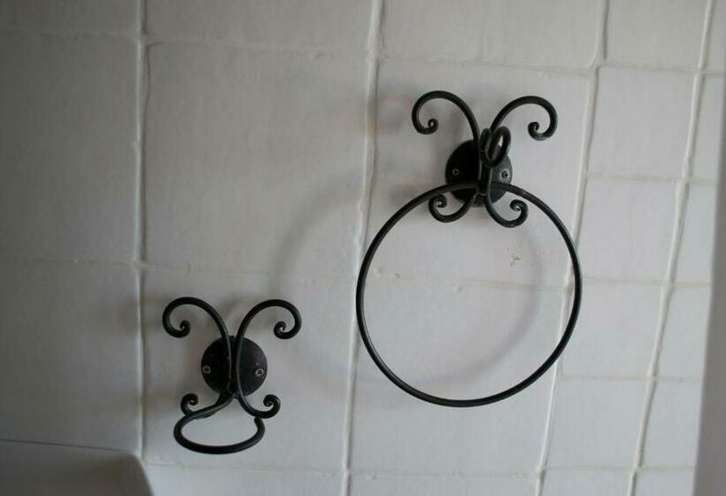 شقة غرفة واحدة, Residence Giuly Rosselmini