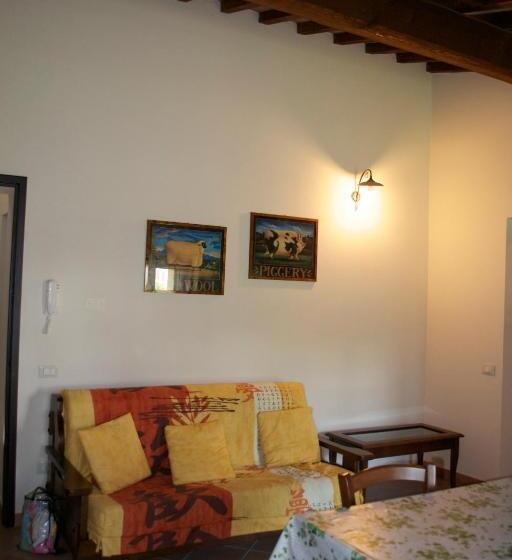 شقة غرفة واحدة, Residence Giuly Rosselmini