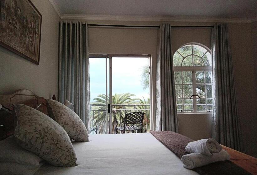 חדר סטנדרט עם מיטת קינג, Addo Riverside Villa