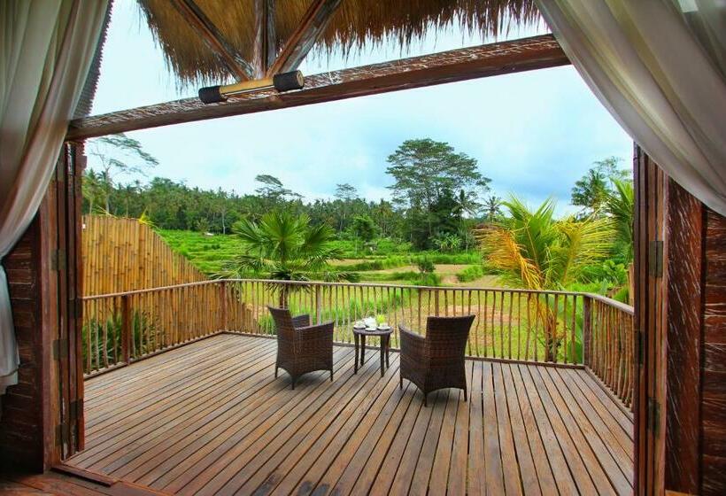 جناح عائلي, De Klumpu Bali Eco Tradi Stay