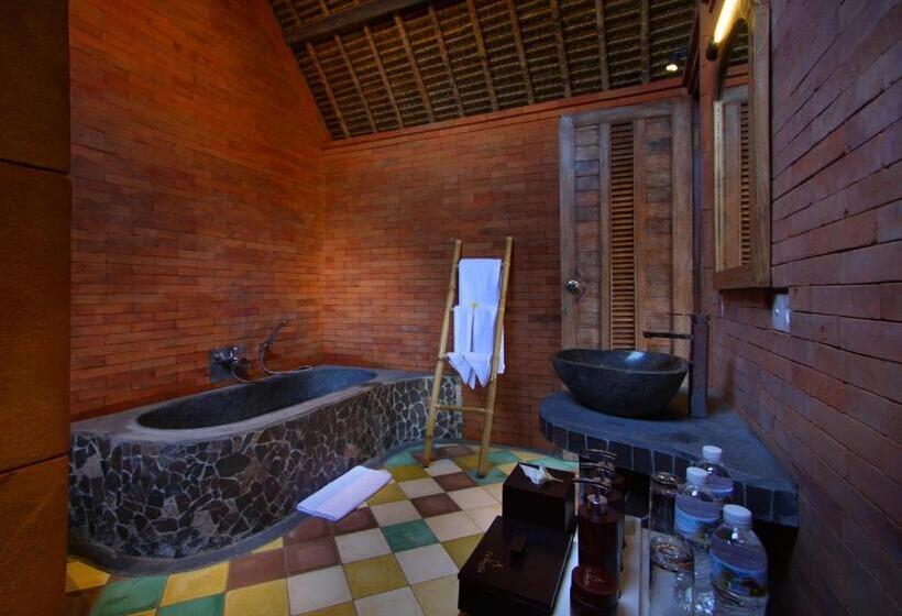 Family Suite, De Klumpu Bali Eco Tradi Stay