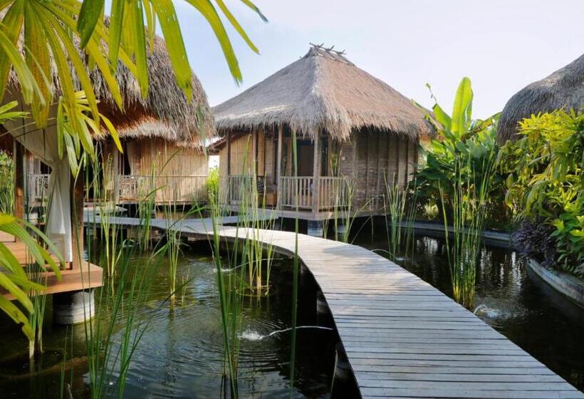 جناح عائلي, De Klumpu Bali Eco Tradi Stay