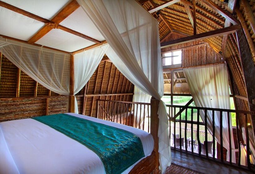 جناح عائلي, De Klumpu Bali Eco Tradi Stay