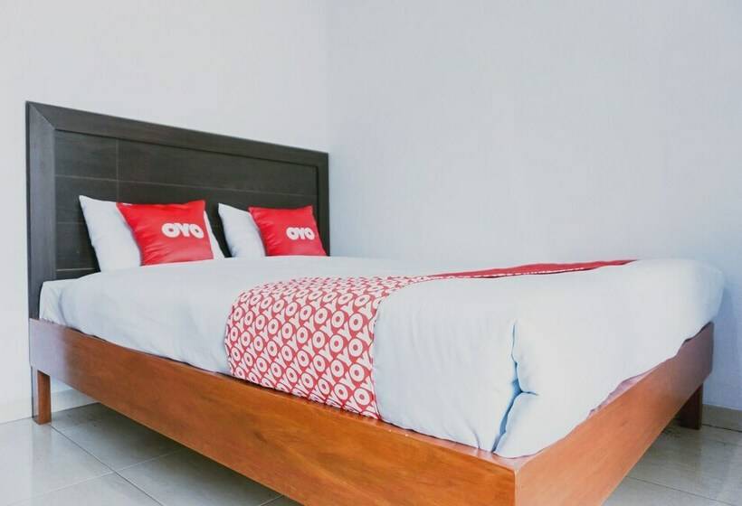 デラックスルーム, Homiko By Oyo Rooms