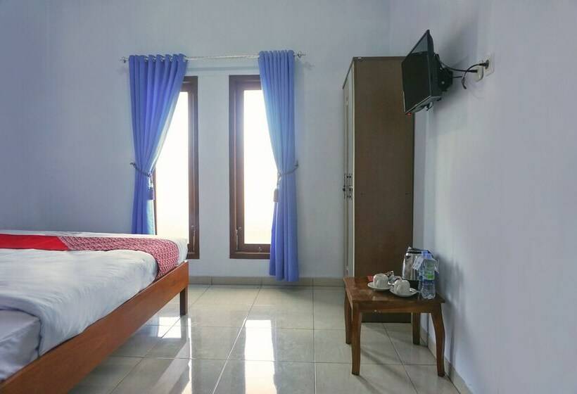 デラックスルーム, Homiko By Oyo Rooms