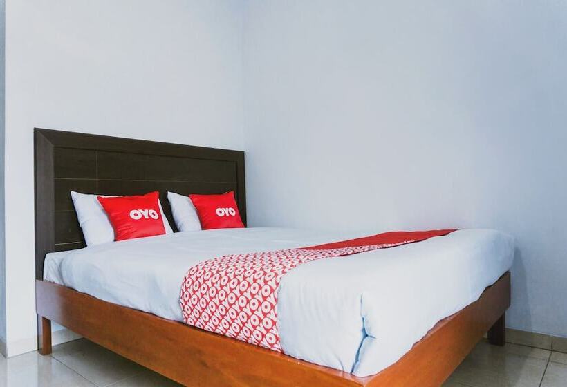 デラックスルーム, Homiko By Oyo Rooms