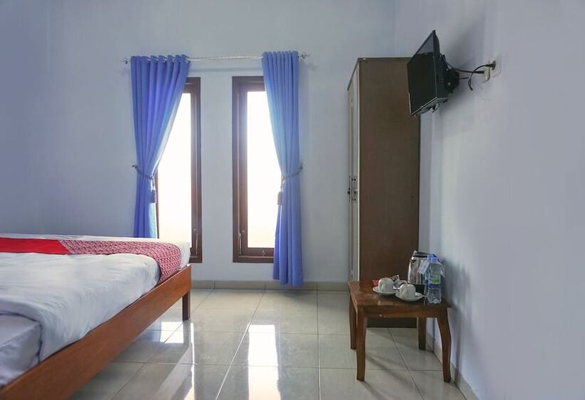 デラックスルーム, Homiko By Oyo Rooms