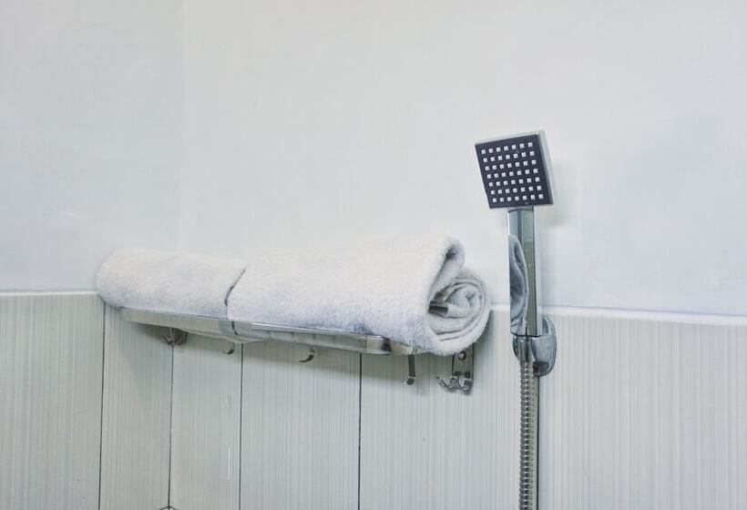 スタンダードルーム, Homiko By Oyo Rooms