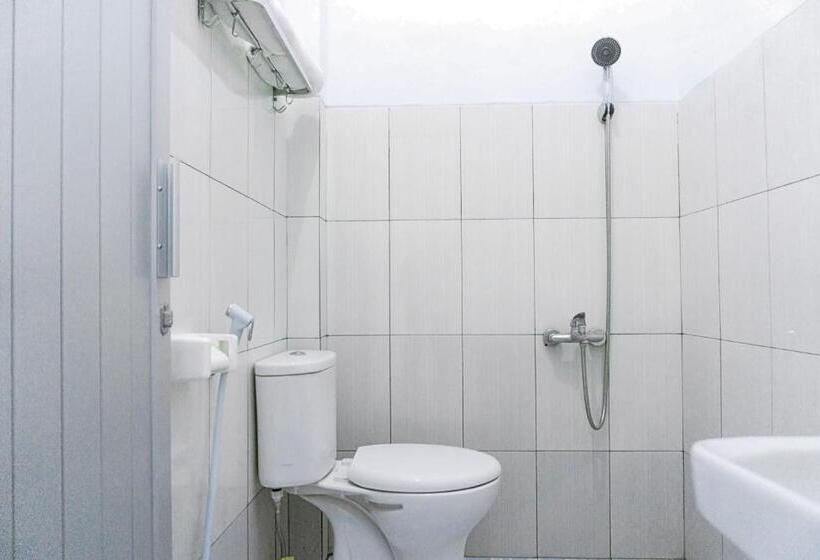 デラックスルーム, Homiko By Oyo Rooms