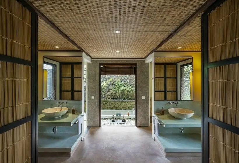 デラックスビラの１ベッドルーム, Awan Biru Villas