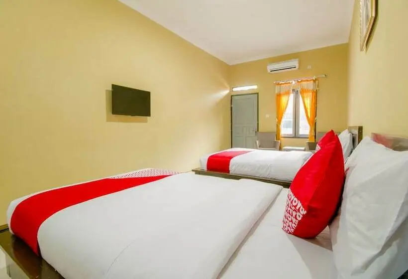 デラックスルーム, Reddoorz At Bettah Coba Homestay Pelabuhan Ratu