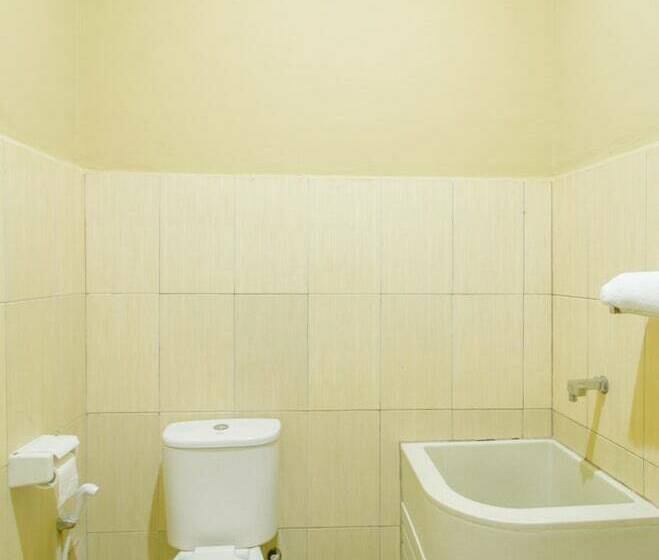 豪华房间, Reddoorz At Bettah Coba Homestay Pelabuhan Ratu