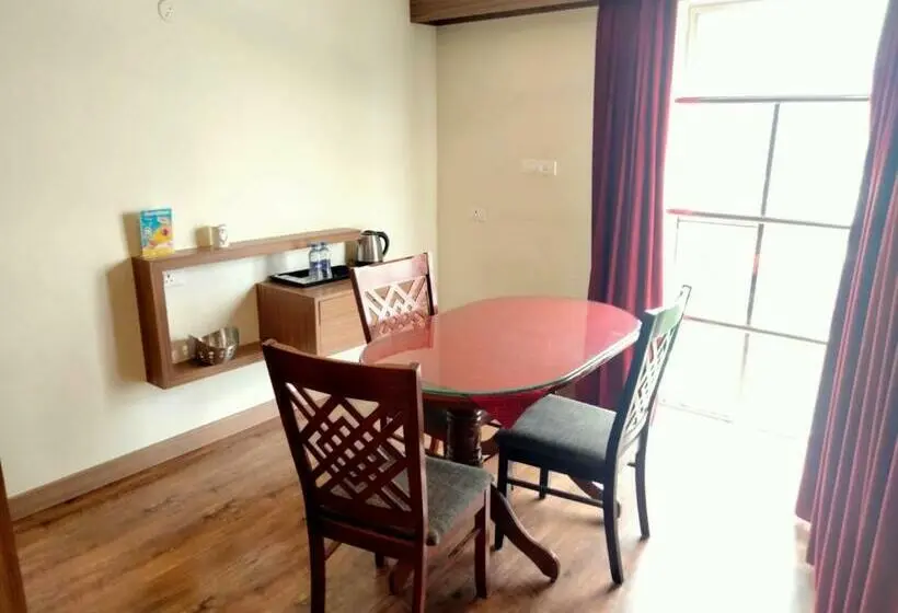 スイート, Parsons Court