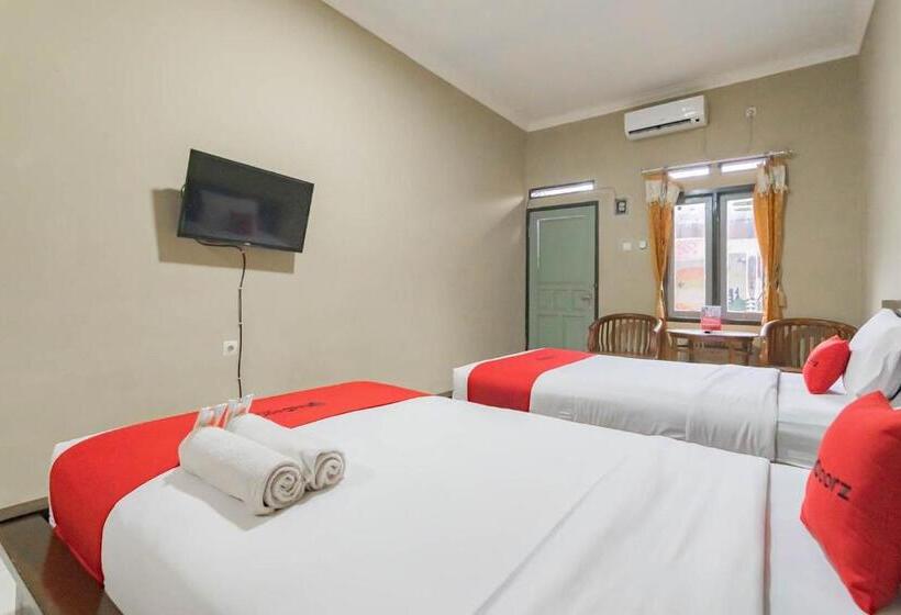 豪华房间, Reddoorz At Bettah Coba Homestay Pelabuhan Ratu