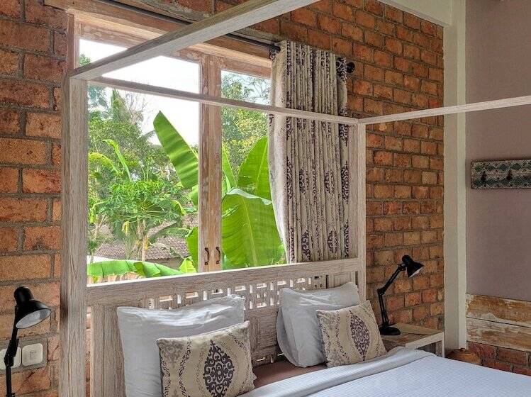 山の見えるスーペリアルーム, Les Rizieres Lombok Tetebatu