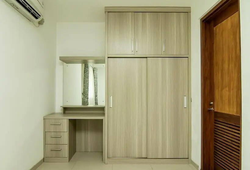 デラックスルーム, Puri Gevana Guest House By Oyo