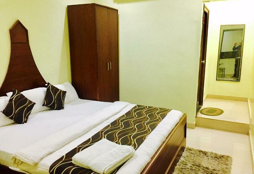 חדר דלוקס, Al Zaiqa