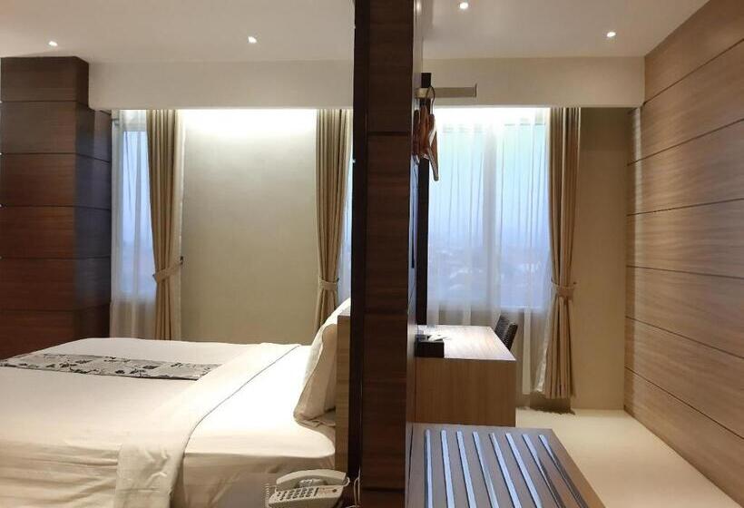 スイート, Asri Sumedang