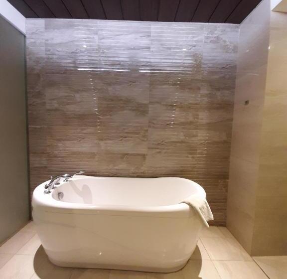 スイート, Asri Sumedang