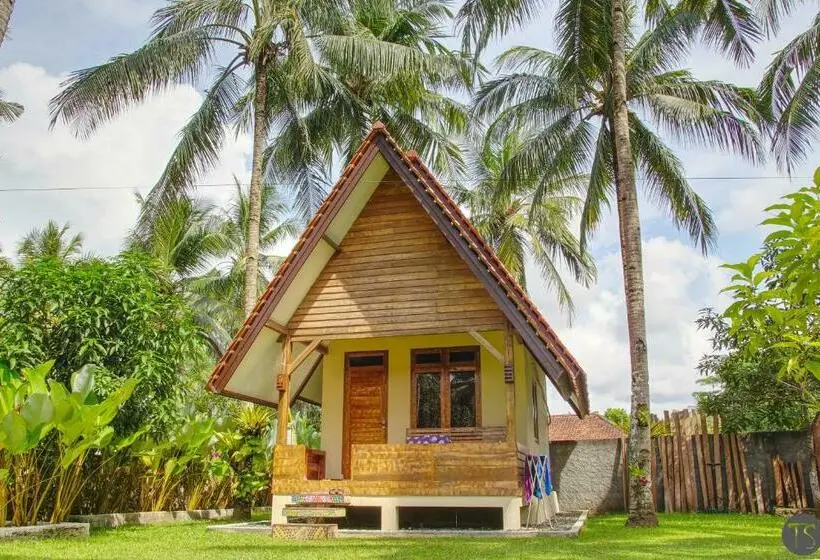 スタンダードバンガロー, Sadati Home Stay