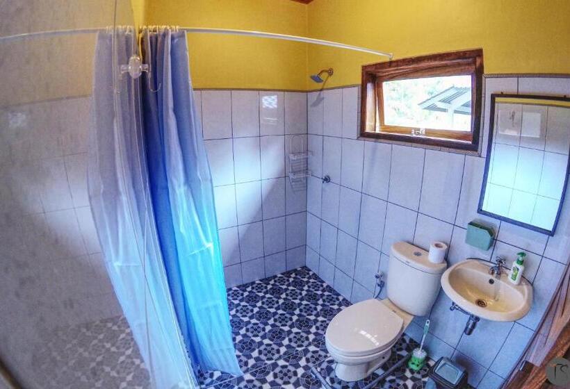 디럭스 룸 킹사이즈 침대, Sadati Home Stay