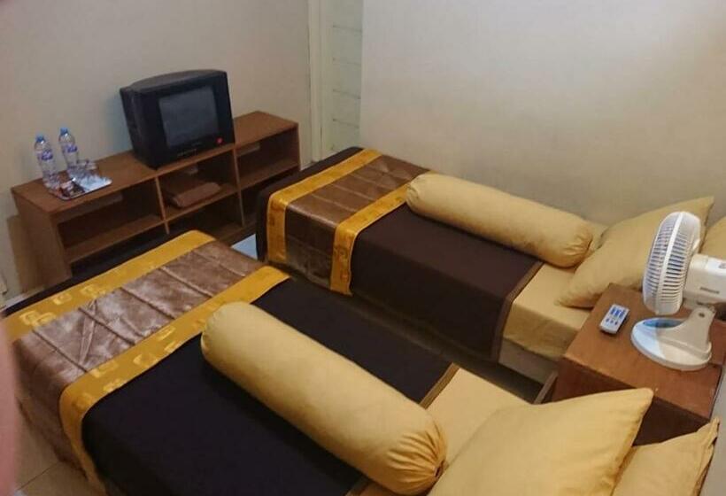 이코노미 룸, Villagio