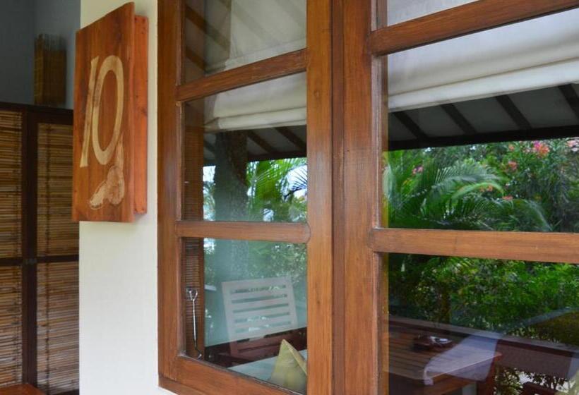 Номер Deluxe, Cocotinos Sekotong Lombok