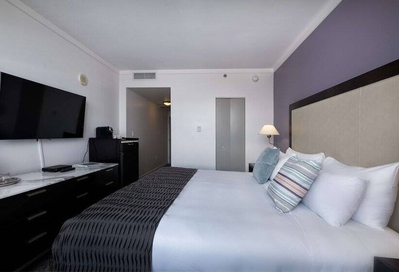 غرفة قياسية سرير مزدوج مطلة على المدينة, Arya Bw Premier Collection