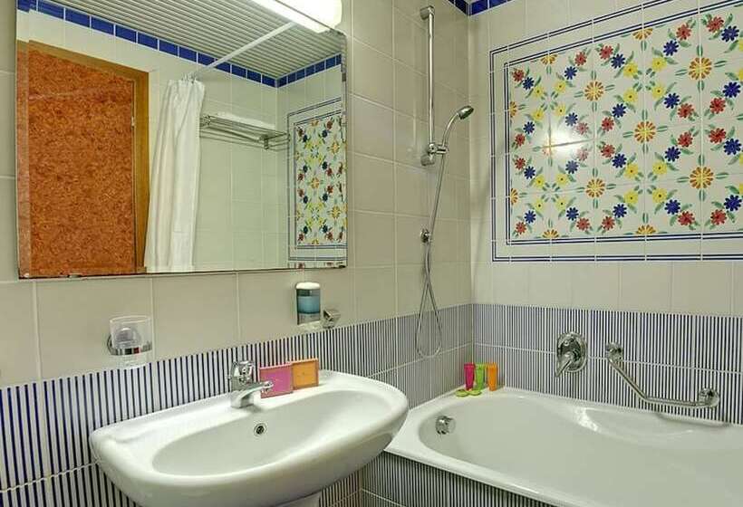 Номер Стандарт, Caesar Palace