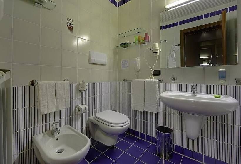 Четырехместный Номер Стандарт, Caesar Palace