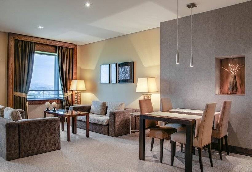 سوییت لوکس, Eurostars Suites Mirasierra