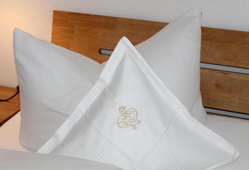 标准间, Garni Schlossblick