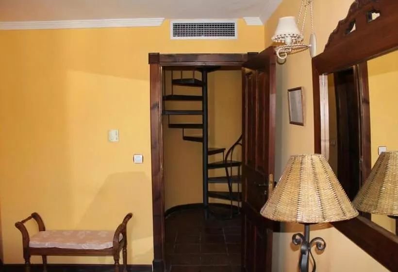 ドゥプレックスルーム, Hospederia Del Zenete
