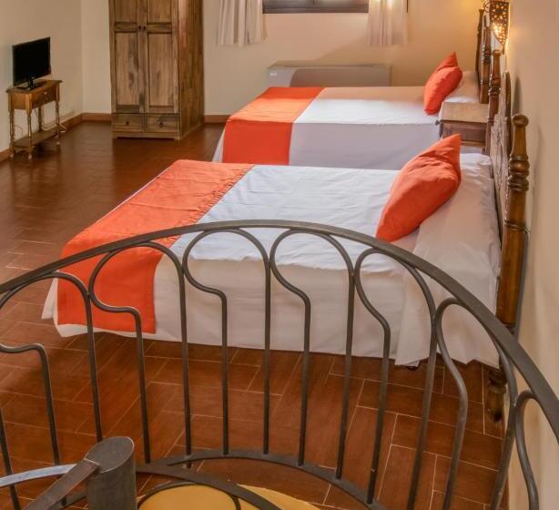 חדר דופלקס, Hospederia Del Zenete