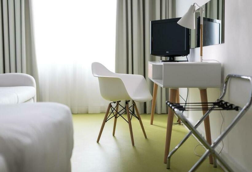 اتاق استاندارد یک نفره, Legendary Porto