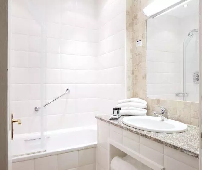 Perhehuone, Liverpool Inn Hotel, Sure Hotel Collection By Best Western