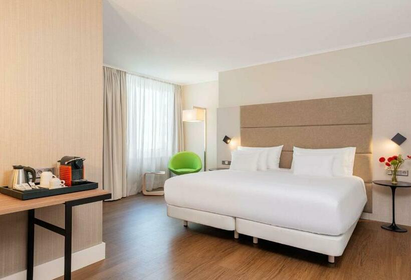 اتاق پرمیوم, NH Collection Berlin Mitte Am Checkpoint Charlie