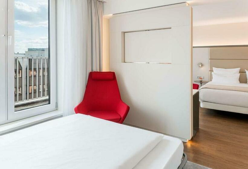 اتاق خانوادگی, NH Collection Berlin Mitte Am Checkpoint Charlie