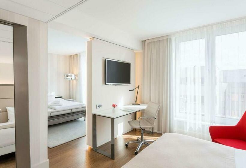 اتاق خانوادگی, NH Collection Berlin Mitte Am Checkpoint Charlie