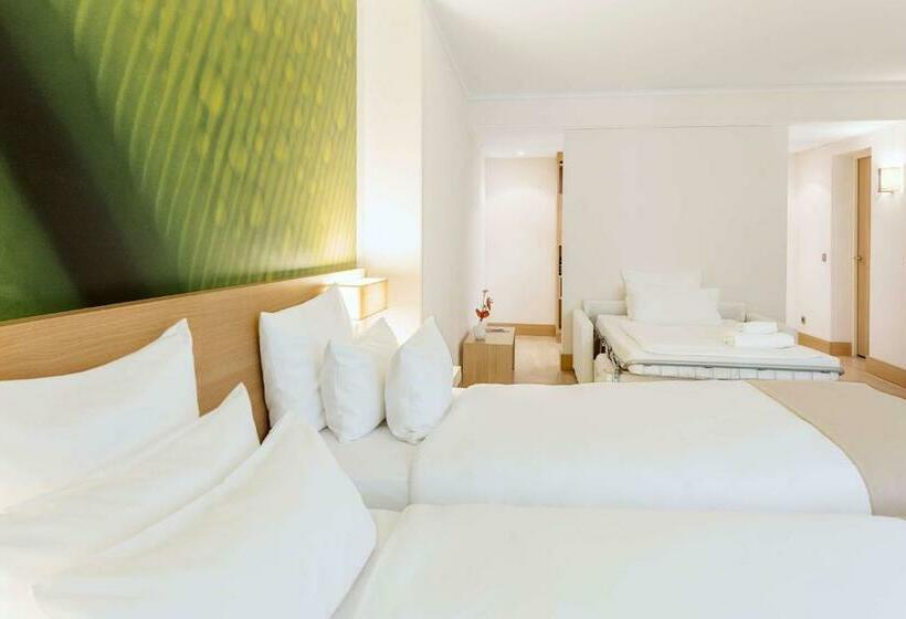 اتاق خانوادگی, NH Collection Berlin Mitte Am Checkpoint Charlie