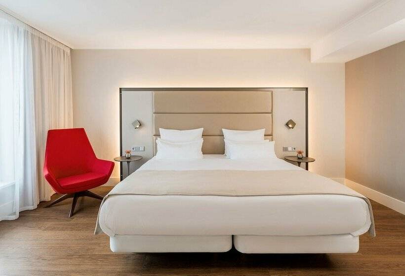 سوئیت جونیور با تراس, NH Collection Berlin Mitte Am Checkpoint Charlie