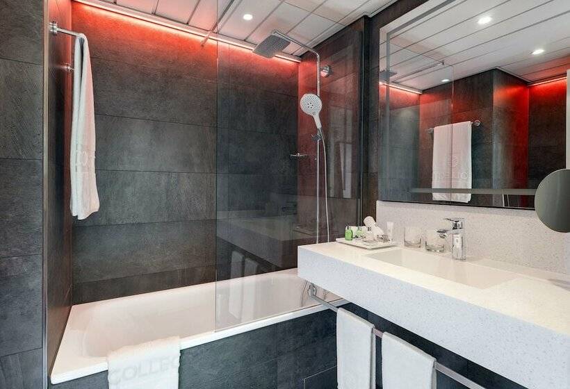 سوئیت جونیور با تراس, NH Collection Berlin Mitte Am Checkpoint Charlie