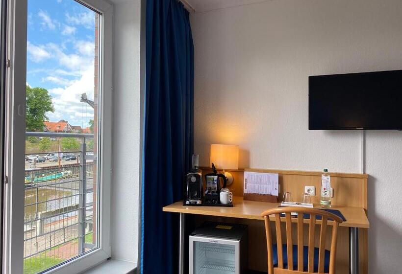 غرفة سوبيريور ذات إطلالة, Stadthafen Stade