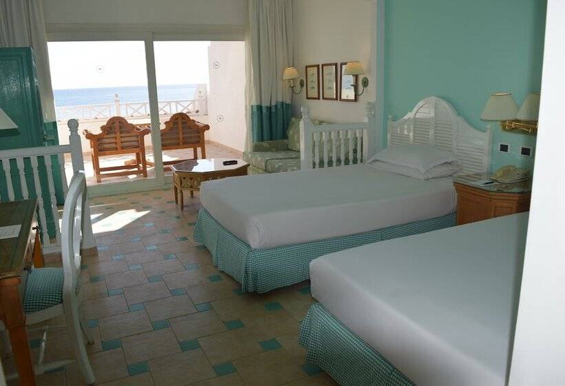 オーシャンビュークラシックルーム, Sheraton Sharm Hotel, Resort, Villas & Spa