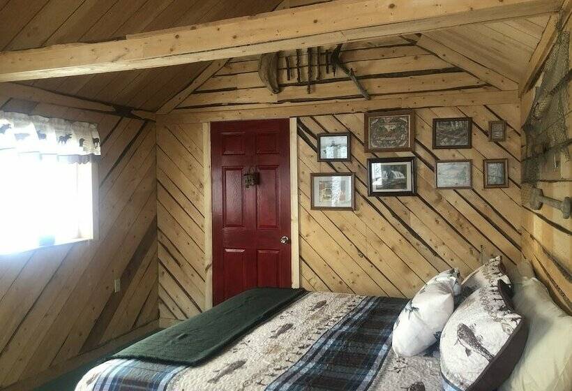 كابينة, Wrangell Mountain Lodge  Private Bathroom With Shower