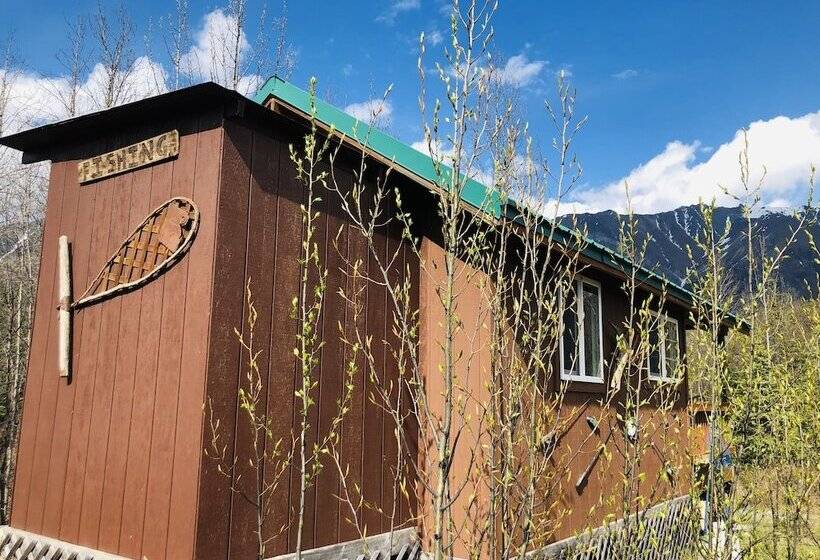 كابينة, Wrangell Mountain Lodge  Private Bathroom With Shower