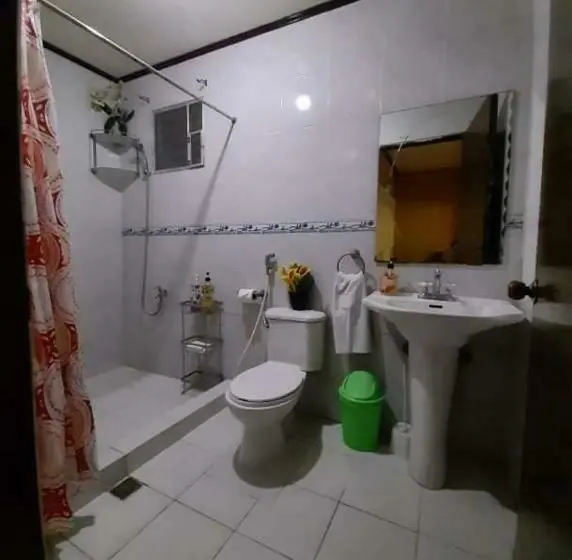 ファミリールーム, Carribean1 Transient House