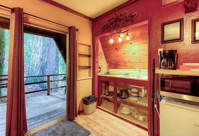 ダブルベッドのスタンダードスタジオ, Redwoods River Resort