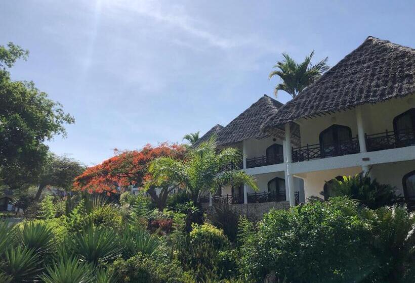 高级大房间, Bluebay Beach Resort & Spa